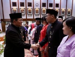 Gubernur Lantik 368 Pejabat Fungsional di Lingkungan Pemprov DKI